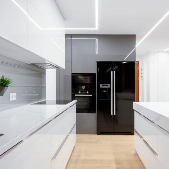 V-Tac VT-8137 Profilo in Alluminio per Strisce LED Slim Lunghezza 2 metri - SKU 2904