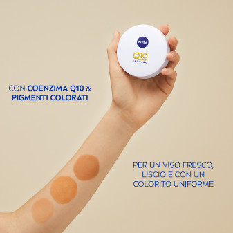 Fondotinta Nivea Q10 Power Antirughe Cushion 3in1 02 Dark