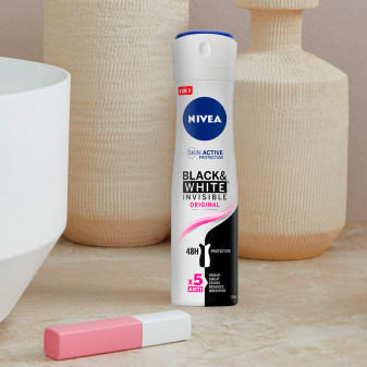 Black & White Invisible Original Spray 150 ml NIVEA