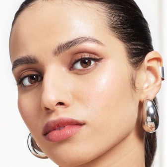 L'Oréal Paris Lumi Le Glass Stick Illuminante Pearl Eclat Glassy