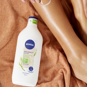 Nivea Naturally Good Crema Corpo Emolliente con Estratti di Riso per